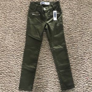 Old Navy Dark Green Ballerina Jeggings. Sz 6